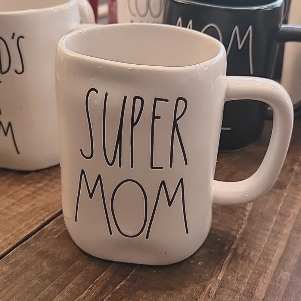 RAE DUNN coffee mug SUPER‎ MOM